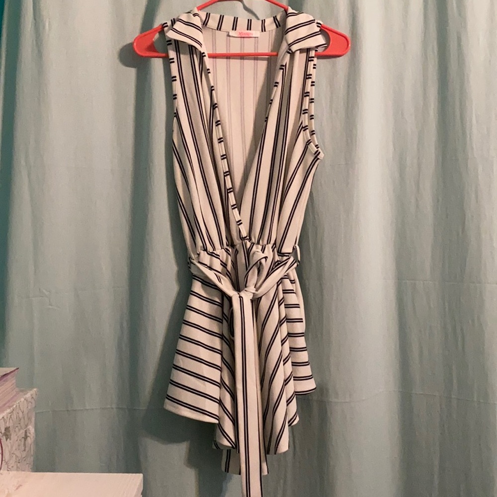Black and white forever 21 romper